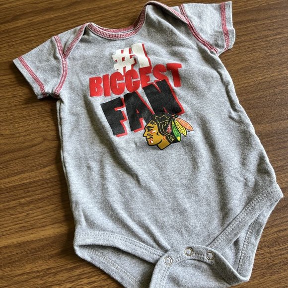 Chicago Blackhawks NHL Hockey Gray One Piece 18 Months. Excellent Condition - Picture 6 of 6
